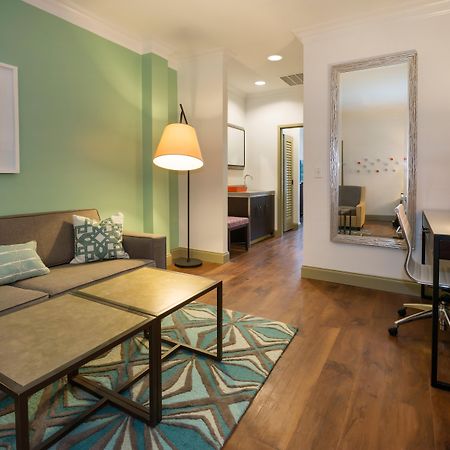 Hotel Indigo Savannah Historic District By Ihg Exterior photo